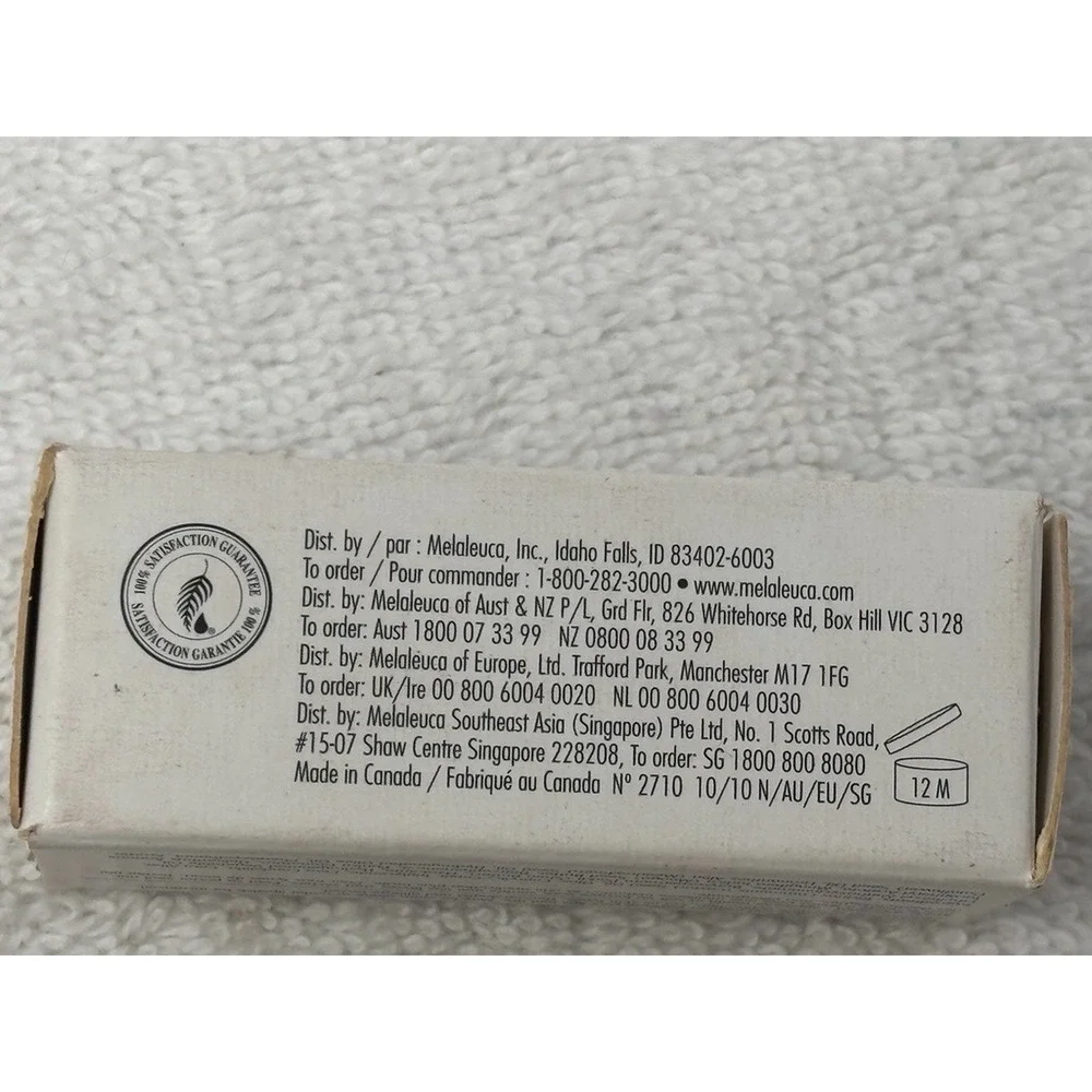 Sei Bella Lip Treatment Clear Hydration Pre-Lipstick‎ .123 oz N - 2710